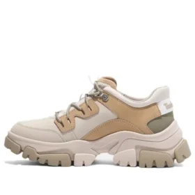 Adley Way lage veters Sneakers “Beige Nubuck”
