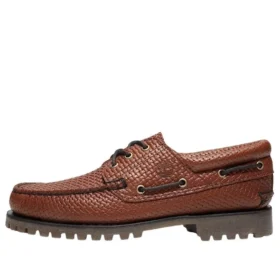 Authentic 3-Eye Lug Handsewn Boat “Bruin”