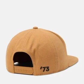 Baseballpet met platte klep