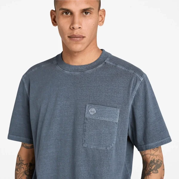 Merrymack River T-shirt met borstzak voor heren, in de massa geverfd Merrymack River T-shirt met borstzak voor heren, in de massa geverfd