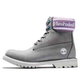Premium 6-Inch Waterproof Boot “Grijs nubuck met paarse logo-kraag”
