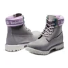 Premium 6-Inch Waterproof Boot “Grijs nubuck met paarse logo-kraag”