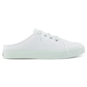 Skyla Bay instapper “White”