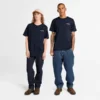 T-shirt met logo voor- en achterkant T-shirt met logo voor- en achterkant
