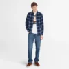 T-shirt met vierkant gestapeld logo en korte mouwen