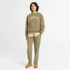 Timberland® Sweatshirt met ronde hals en seizoenslogo voor dames Timberland® Sweatshirt met ronde hals en seizoenslogo voor dames